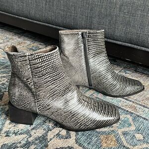Coclico - Short Leather Booties